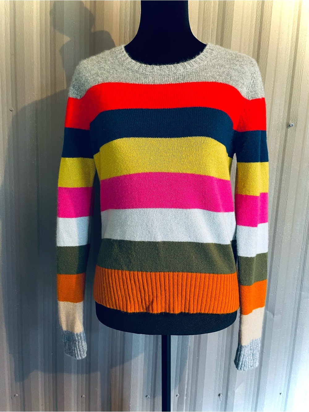 Allude Womens 100% Cashmere Pullover Sweater Colorful Bold Striped SOFT! sz M - Picture 2 of 11